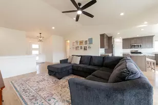 1154 N Berra Blvd, Tooele, UT 84074 - Photo 8