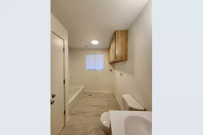 1068 S Ellen Cir, Orem, UT 84058 - Photo 4