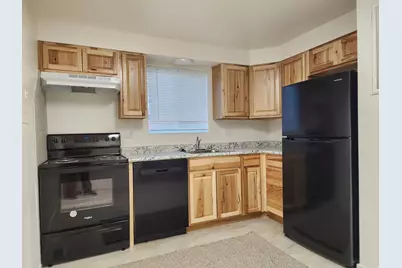 1068 S Ellen Cir, Orem, UT 84058 - Photo 2