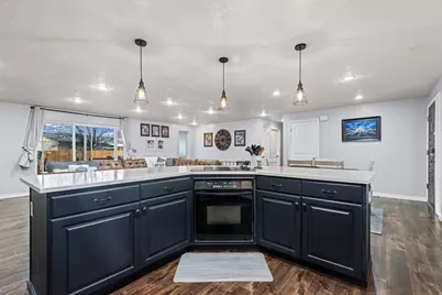 1065 N 100 E, American Fork, UT 84003 - Photo 6