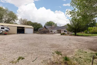 295 S State St, Ferron, UT 84523 - Photo 34