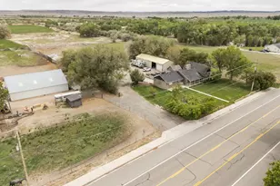 295 S State St, Ferron, UT 84523 - Photo 42