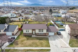 2181 S Katies Way, Clearfield, UT 84015 - Photo 8