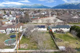 2181 S Katies Way, Clearfield, UT 84015 - Photo 30