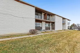 34 Benchmark Village, Tooele, UT 84074 - Photo 26