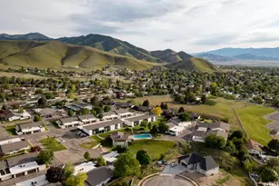 34 Benchmark Village, Tooele, UT 84074 - Photo 30