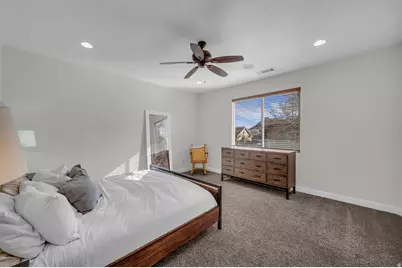 2551 S Honey Bee Cir, Washington, UT 84780 - Photo 24