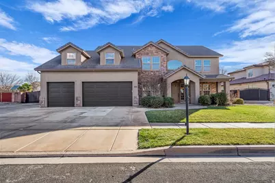 2551 S Honey Bee Cir, Washington, UT 84780 - Photo 2