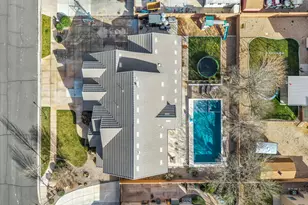 2551 S Honey Bee Cir, Washington, UT 84780 - Photo 36