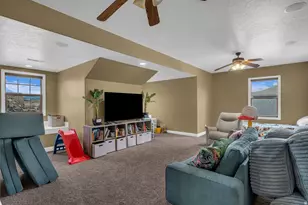 2551 S Honey Bee Cir, Washington, UT 84780 - Photo 32