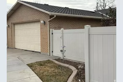 5505 S 1025 E, South Ogden, UT 84405 - Photo 10