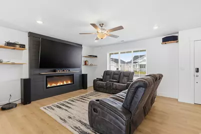 852 N 930 W, Tremonton, UT 84337 - Photo 10