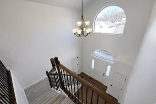 782 E Grand Cayman Dr, Millcreek, UT 84107 - Photo 2