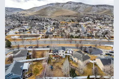 5496 W Prairie Dawn Ln, Herriman, UT 84096 - Photo 40