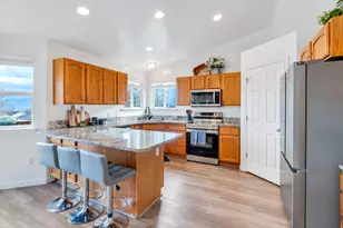 5496 W Prairie Dawn Ln, Herriman, UT 84096 - Photo 10