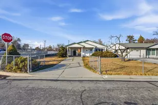 2162 W Westfield Cir S, West Jordan, UT 84084 - Photo 2