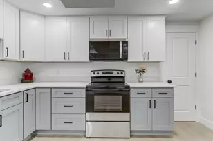 3500 W 6825 S, West Jordan, UT 84088 - Photo 16