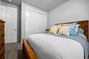 1443 W 550 S, Syracuse, UT 84075 - Photo 18