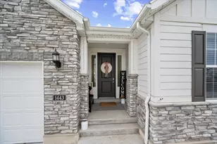 1443 W 550 S, Syracuse, UT 84075 - Photo 2