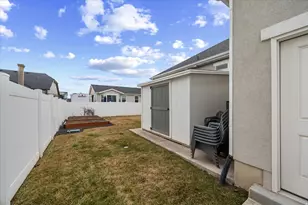 1443 W 550 S, Syracuse, UT 84075 - Photo 58