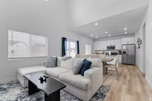 1713 E Bison Dr, Eagle Mountain, UT 84005 - Photo 4