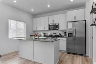 1713 E Bison Dr, Eagle Mountain, UT 84005 - Photo 6