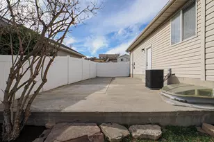 5975 S Ridge Flower Way W, Salt Lake City, UT 84118 - Photo 10