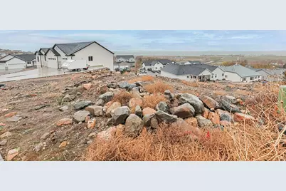 568 S 300 E #68, Willard, UT 84340 - Photo 6