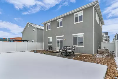 2049 W Natalie Ave, Syracuse, UT 84075 - Photo 32