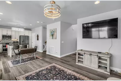 2049 W Natalie Ave, Syracuse, UT 84075 - Photo 12