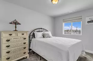 2049 W Natalie Ave, Syracuse, UT 84075 - Photo 24