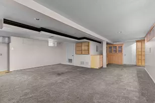 2842 E 7375 S, Cottonwood Heights, UT 84121 - Photo 18