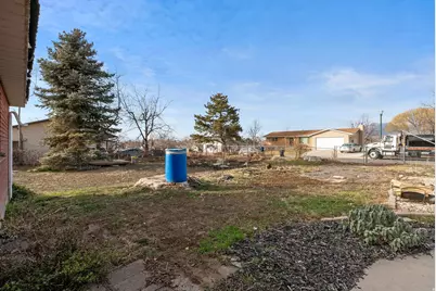 912 S 100 E, Orem, UT 84058 - Photo 30