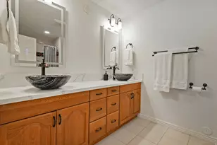 6669 S Anne Marie Dr, Cottonwood Heights, UT 84121 - Photo 34