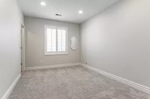 3285 W Black Hawk Dr, South Jordan, UT 84095 - Photo 26