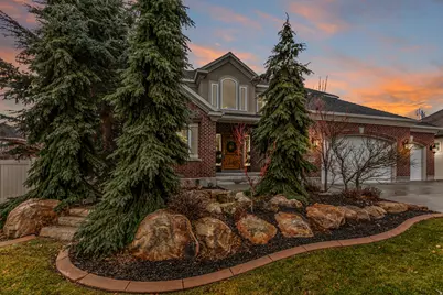 3285 W Black Hawk Dr, South Jordan, UT 84095 - Photo 2