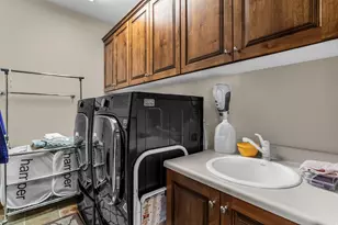 337 E Brayden Way, Draper, UT 84020 - Photo 14