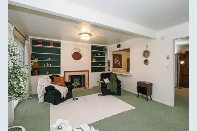 2278 E Carriage Ln S, Holladay, UT 84117 - Photo 12