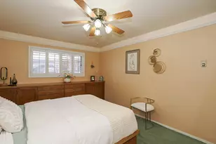 2278 E Carriage Ln S, Holladay, UT 84117 - Photo 18