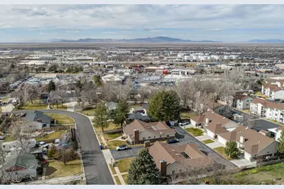 554 W 2900 S, Bountiful, UT 84010 - Photo 52