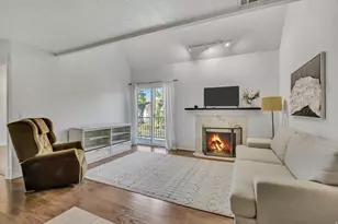 5327 S 560 E, Murray, UT 84107 - Photo 1