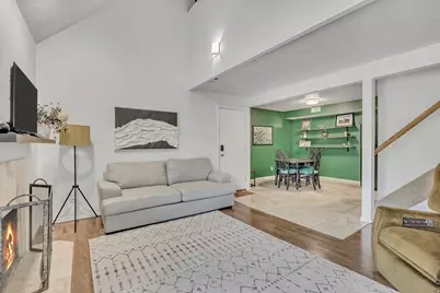 5327 S 560 E #F, Murray, UT 84107 - Photo 2