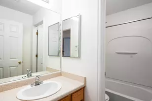 2101 N Morning Star Dr, Saratoga Springs, UT 84045 - Photo 18