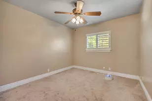 1695 E Ensign Pl, Cottonwood Heights, UT 84121 - Photo 16