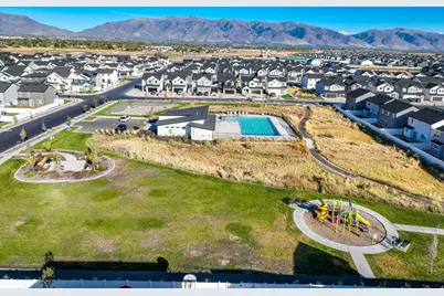 3158 S 2550 W, Syracuse, UT 84075 - Photo 48