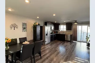 5235 S Glendon St W #A3, Murray, UT 84123 - Photo 2