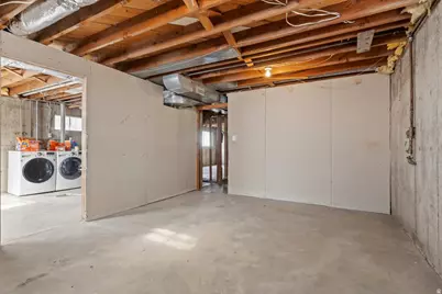 277 N 1030 W, Orem, UT 84057 - Photo 24