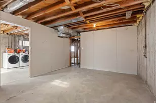 277 N 1030 W, Orem, UT 84057 - Photo 24