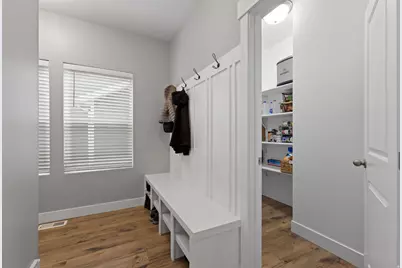 841 N 2175 W, Layton, UT 84041 - Photo 16