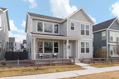 841 N 2175 W, Layton, UT 84041 - Photo 2